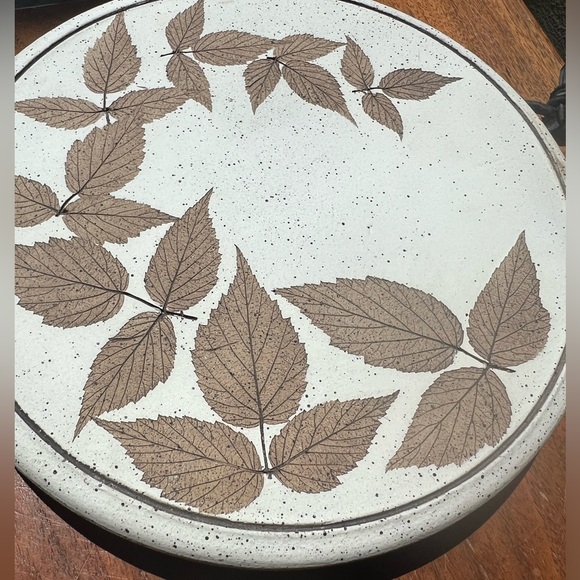 Bristoleaf Pottery, Wizard of Clay RARE š Bristoleaf Trivet for Use or Hanging - Picture 3 of 9